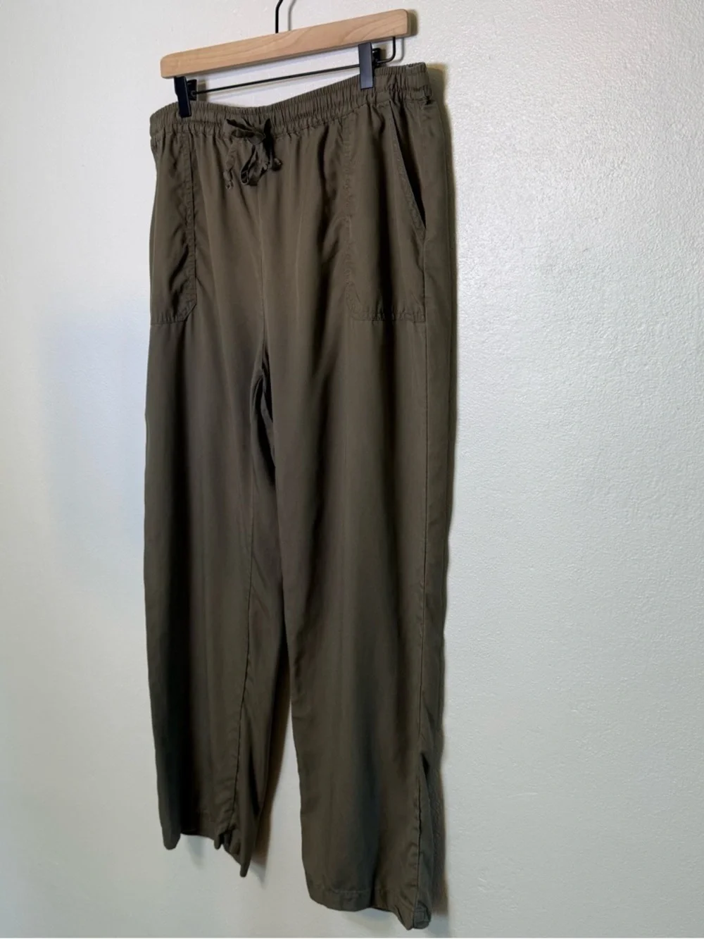 Magaschoni comfortable olive